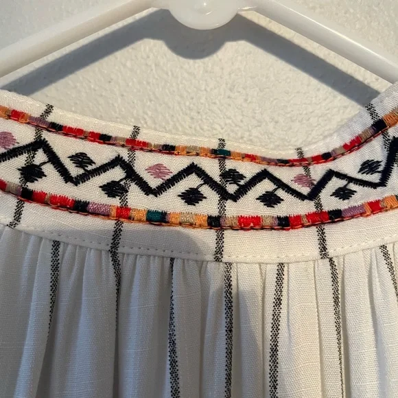 THML White Tunic with Multicolor Embroidery - women’s large dress - Picture 12 of 14